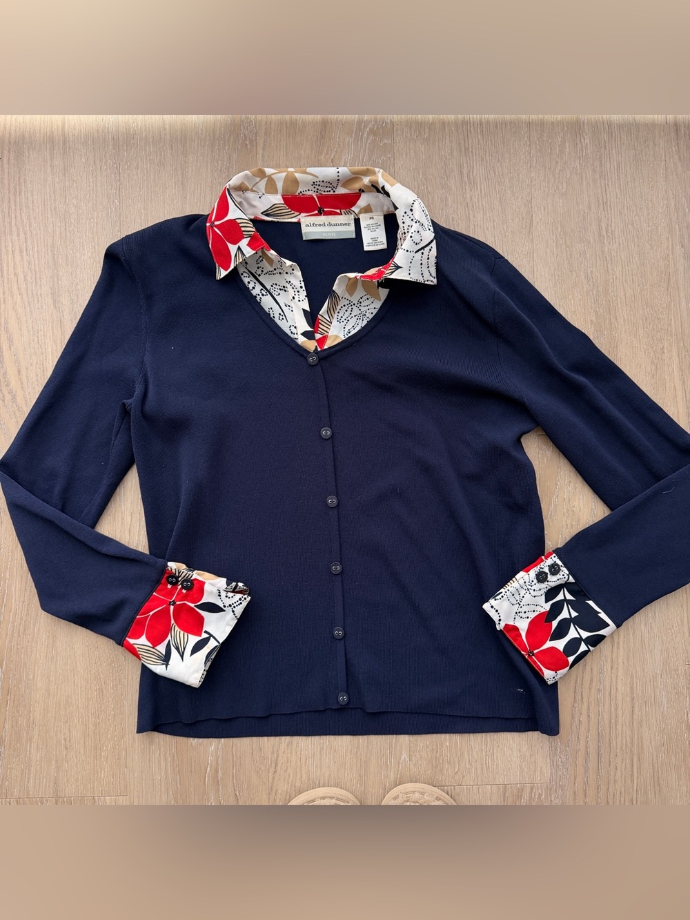 Vintage Alfred Dunner navy button front cardigan